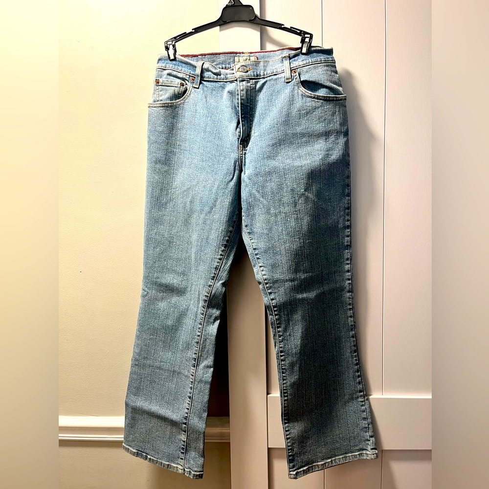 Women’s Levi’s 550 Relaxed Fit Bootcut jeans Size 14S GUC